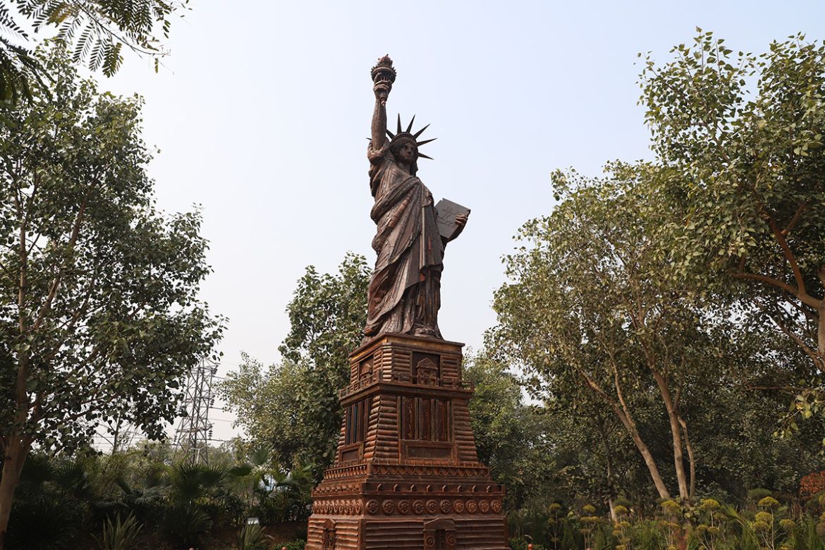 Waste-to-Art: Delhi’s eco-friendly replicas of Seven Wonders grab eyeballs