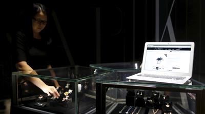 Online jewellery shopping