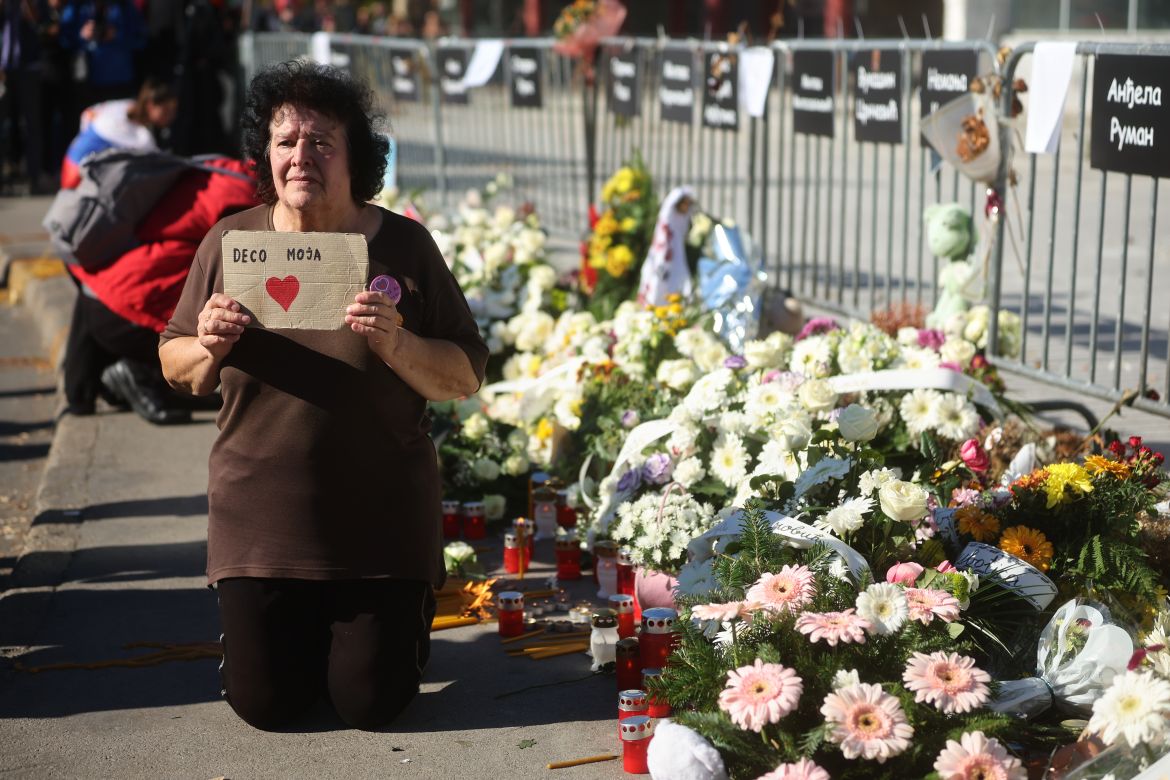 Serbian students lead powerful memorial for railway disaster anniversary