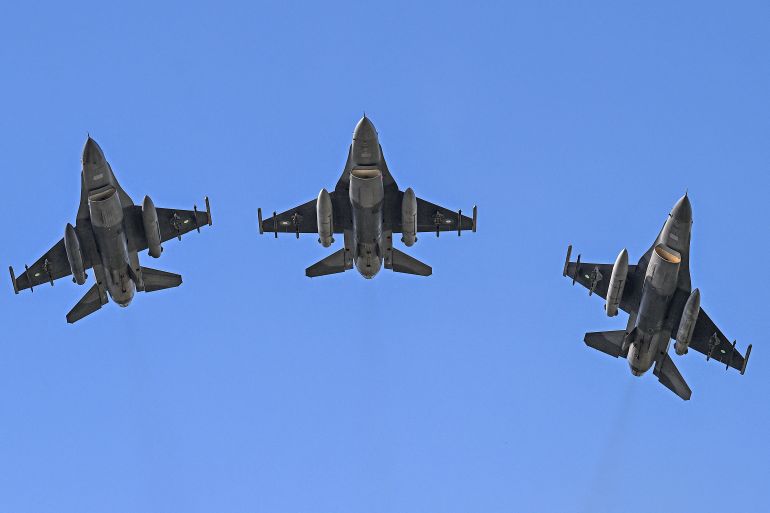 F-16 jets